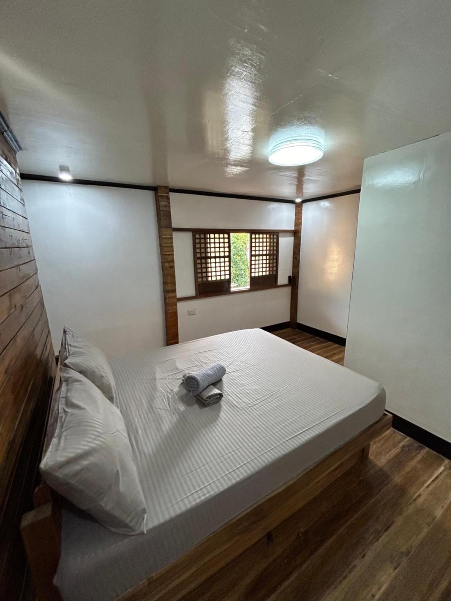 Islanders Hostel Port Barton San Vicente  Εξωτερικό φωτογραφία