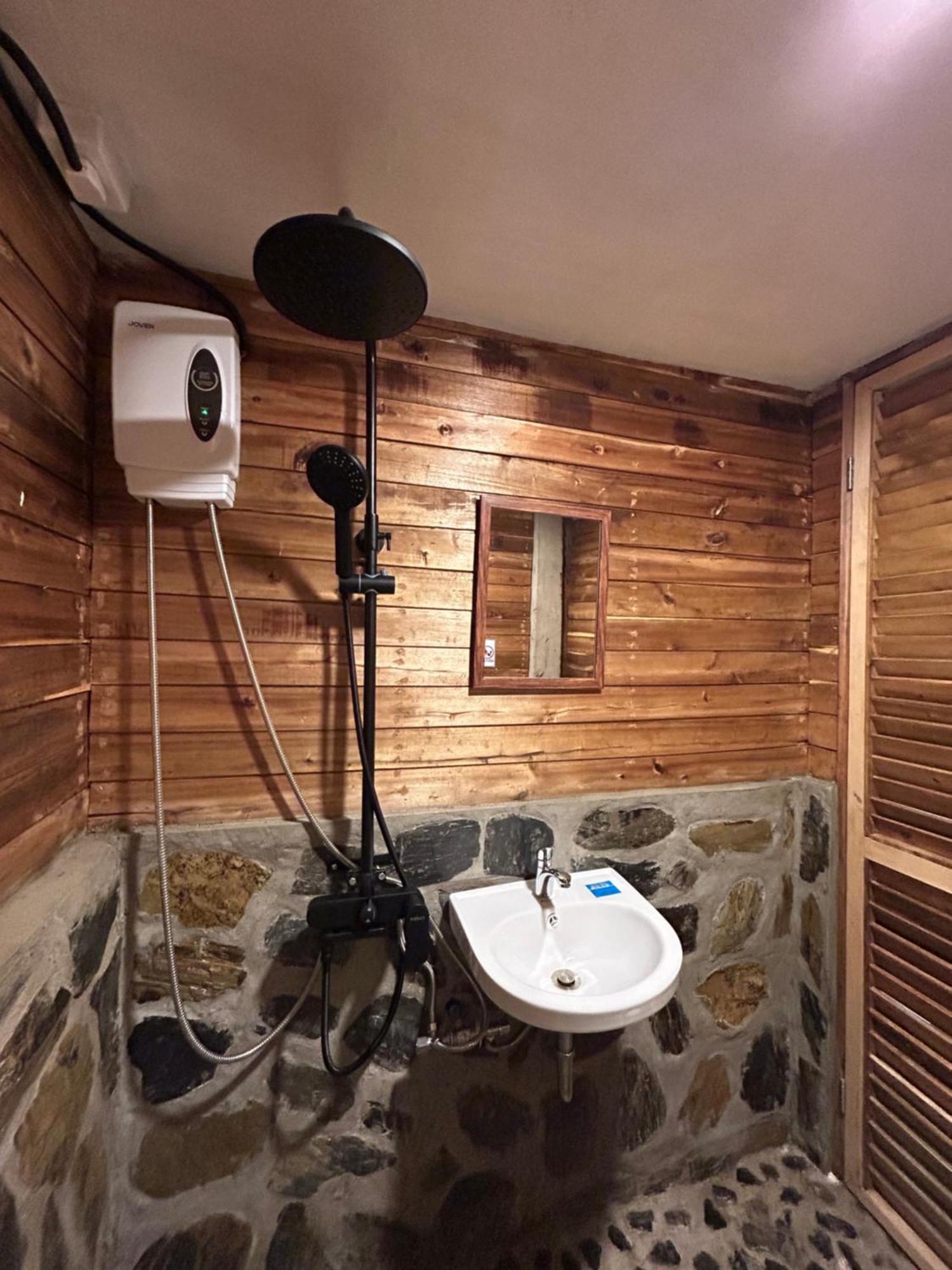 Islanders Hostel Port Barton San Vicente  Εξωτερικό φωτογραφία